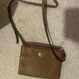 Michael kors cross bag